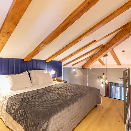 Jupiter Center Apartman