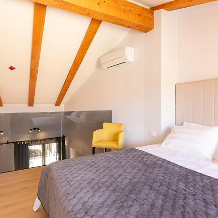 Jupiter Center Apartman