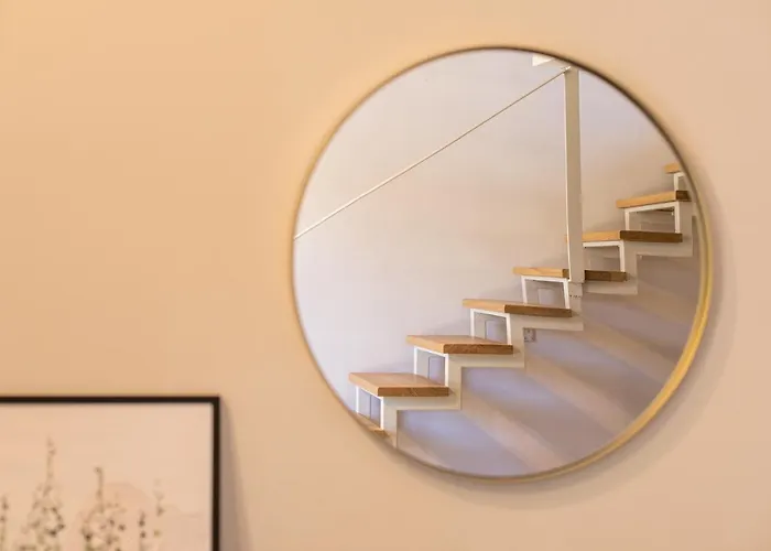 Jupiter Center Apartment *