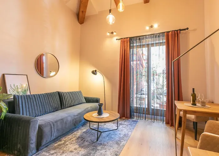 Jupiter Center * Pula